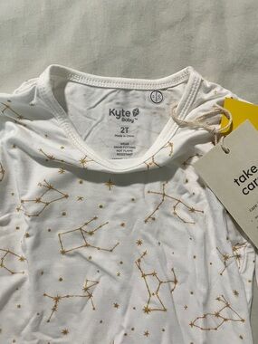 NWT Kyte Baby White & Gold Constellation Bamboo Pajama Set